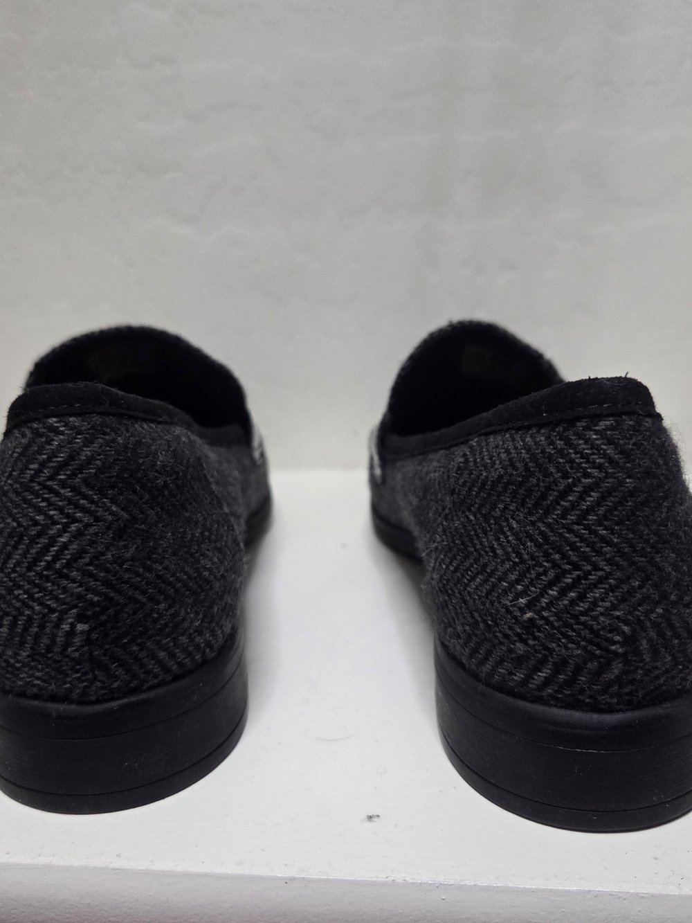 Clarks Women’s Charcoal Herringbone Flats with Black Patent Strap - Picture 6 of 11